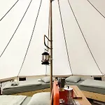 Voedselbos Koperwiek 럭셔리텐트